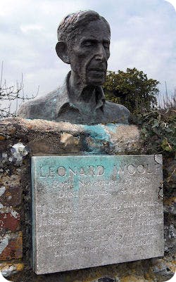 A bust of Leonard Woolf at Monk’s House, photo credit Charlotte Hewer.