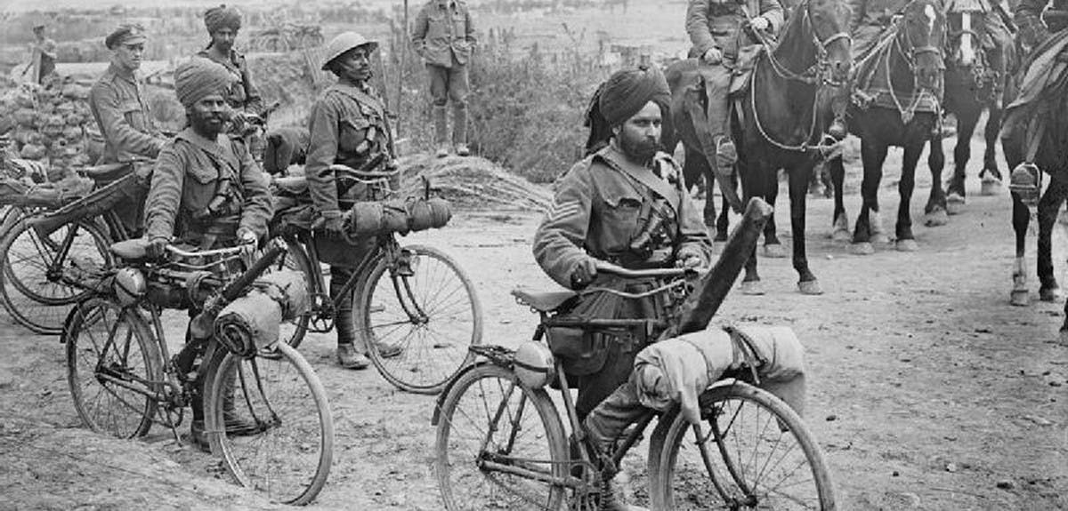 indian-troops-in-the-british-army-header