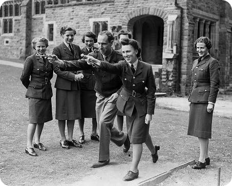 American officers in Britain during the Second World War