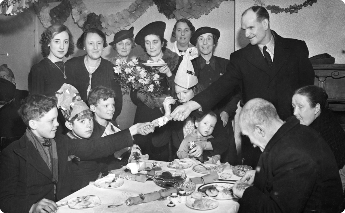WVS Christmas dinner, Liverpool, 1940.