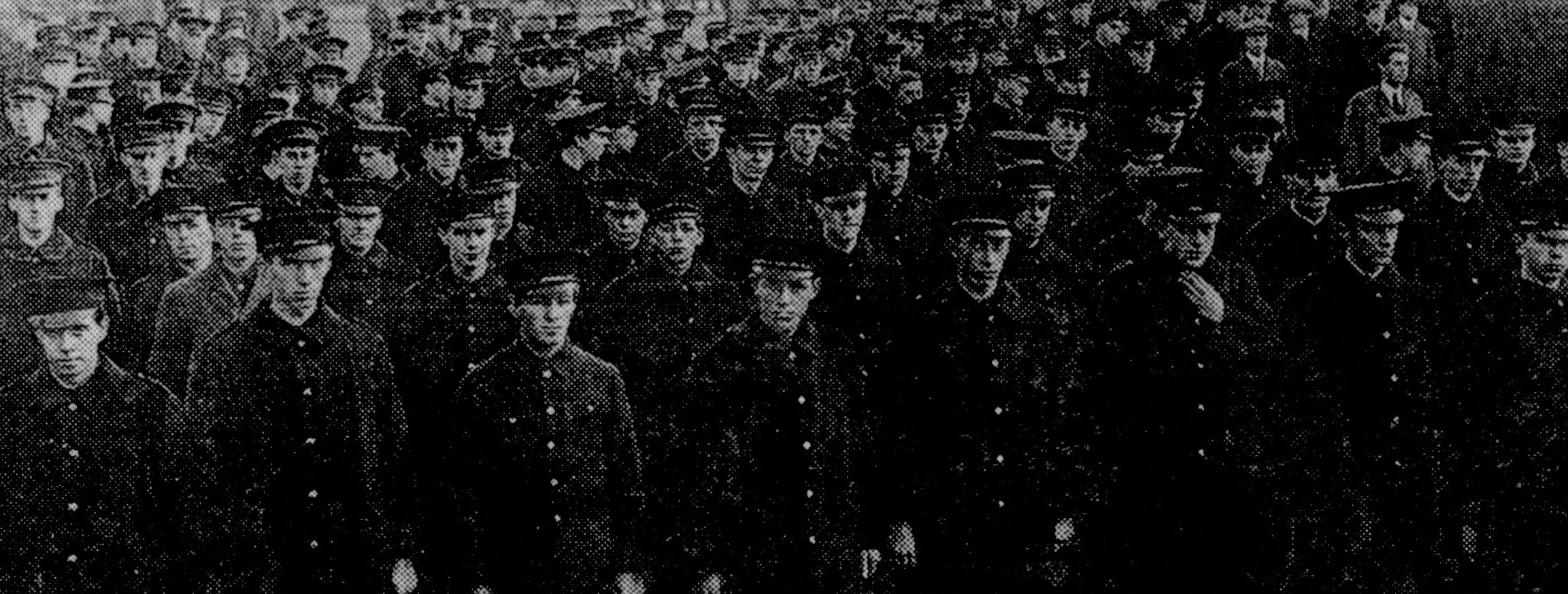1914 photo of Grimsby Chums