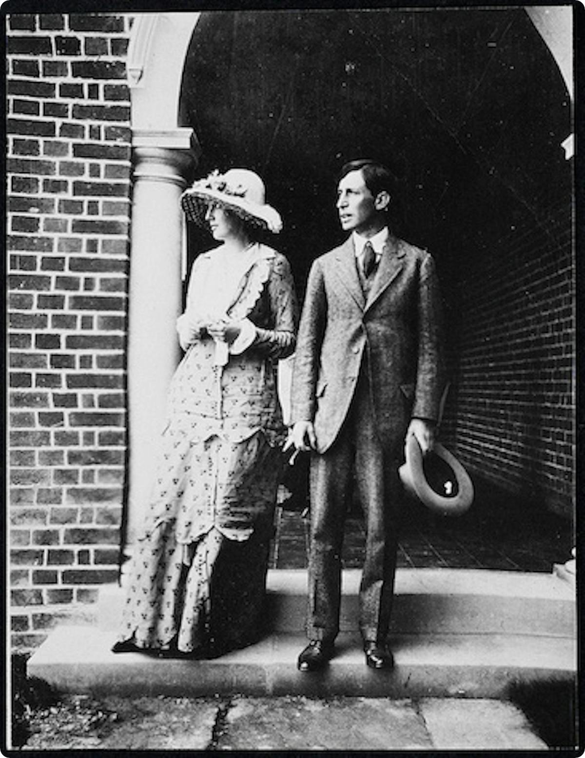 Virginia and Leonard Woolf in 1912.
