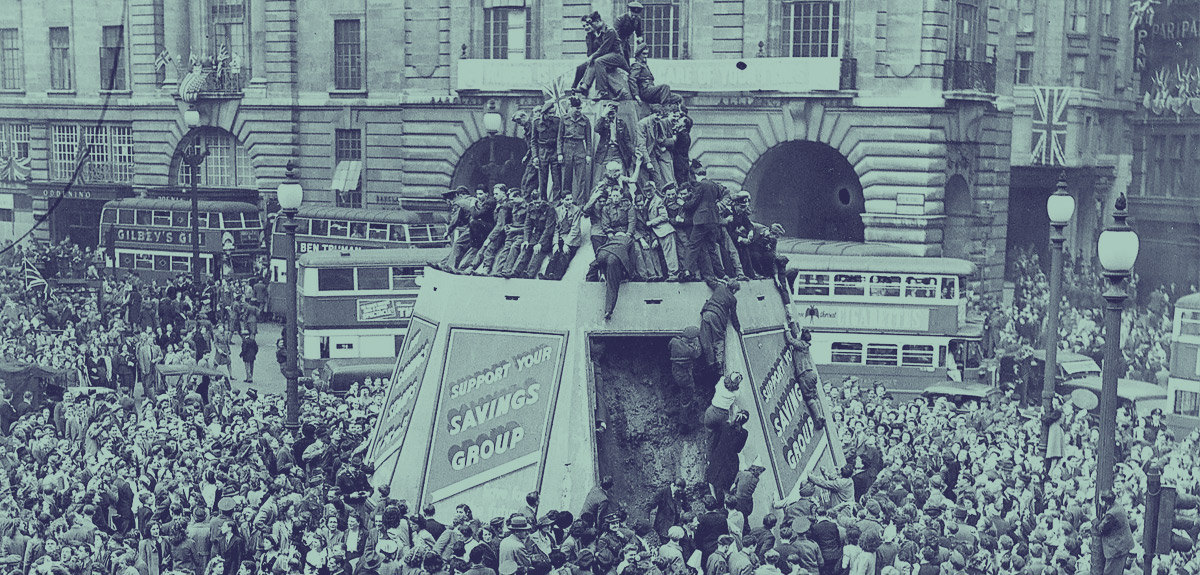 What was it like to be in London on VE Day? | Blog | findmypast.com