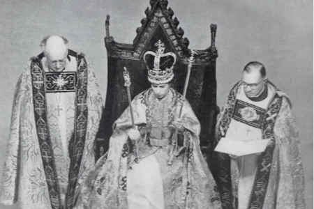 elizabeth is crowned queen in 1953