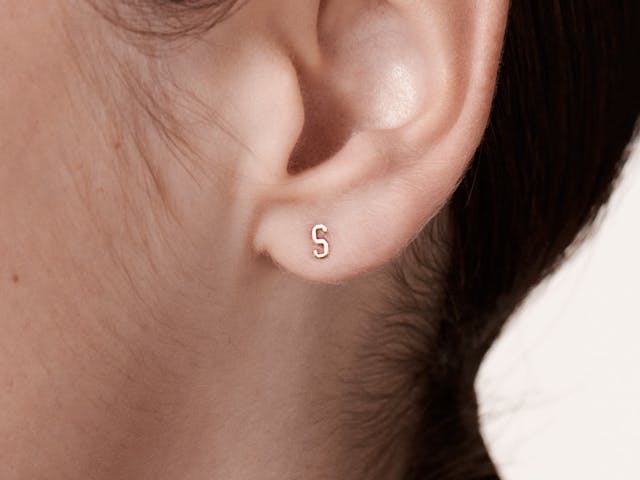 Personalised initial studs