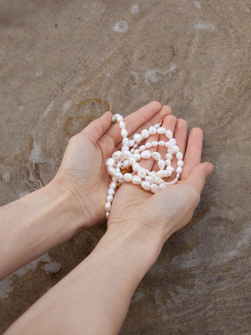 Necklace - Paua Sea Shell Natural & Cultured White Keshi Pearls, Peach