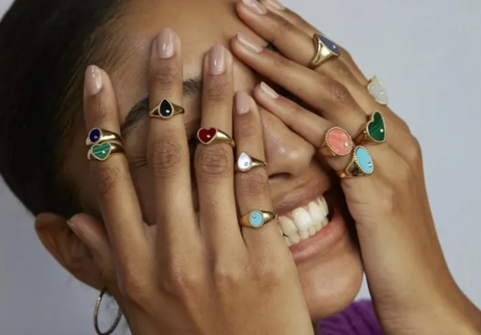 Yvonne Leon signet rings