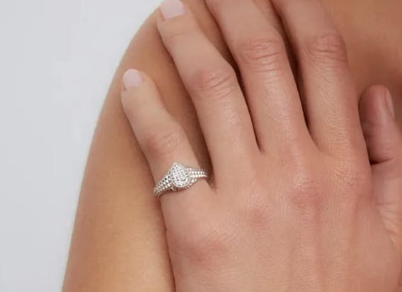 White gold signet rings
