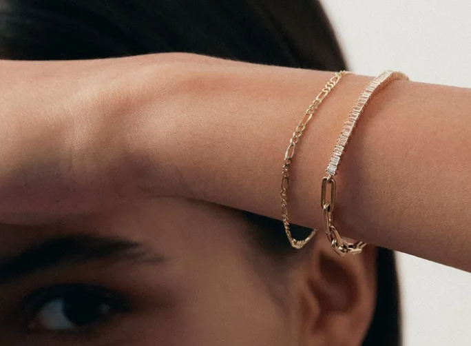 Classic jewellery gifts