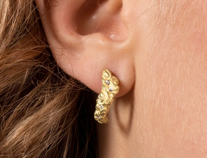 Sculpted & Textured Hoops