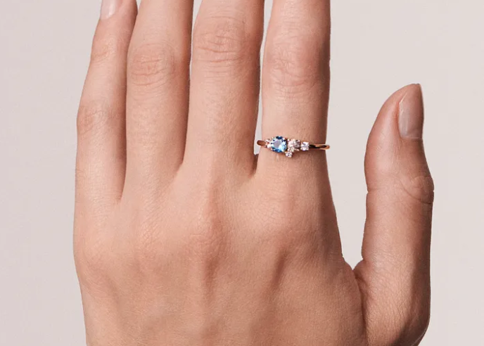 Sapphire engagement rings