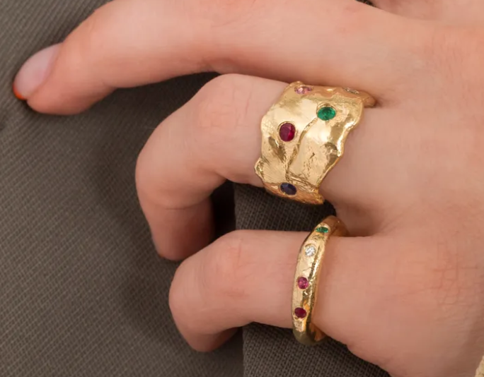 Multi gemstone rings