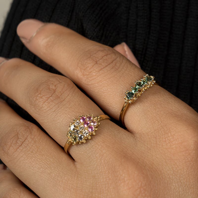 Coloured gemstones in engagement rings