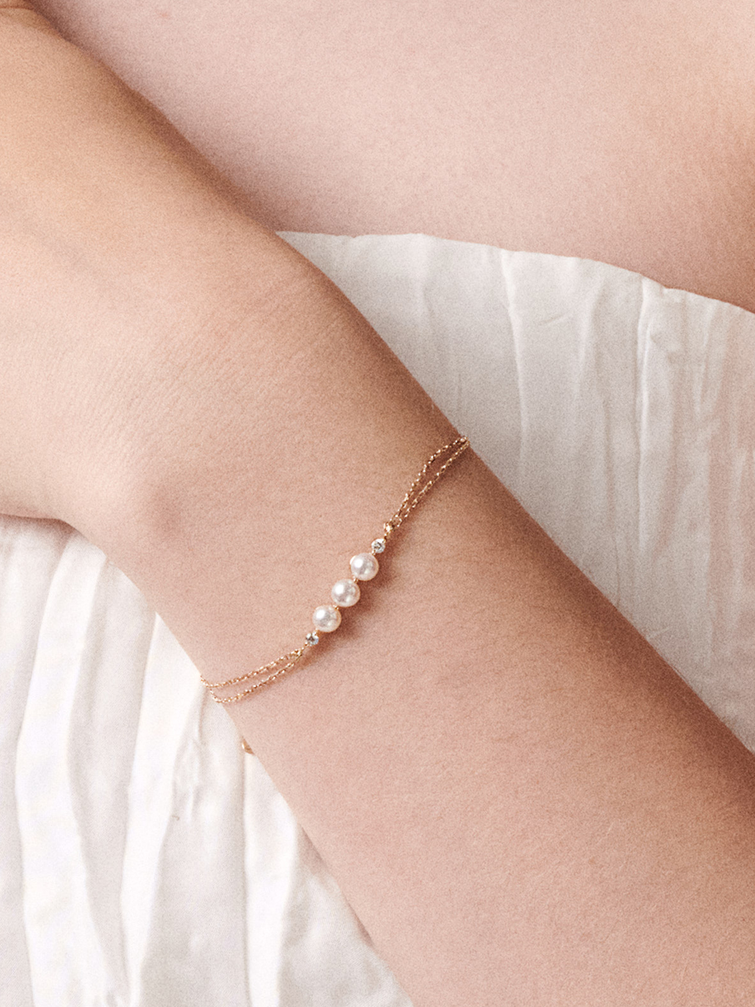 Pearl bracelets