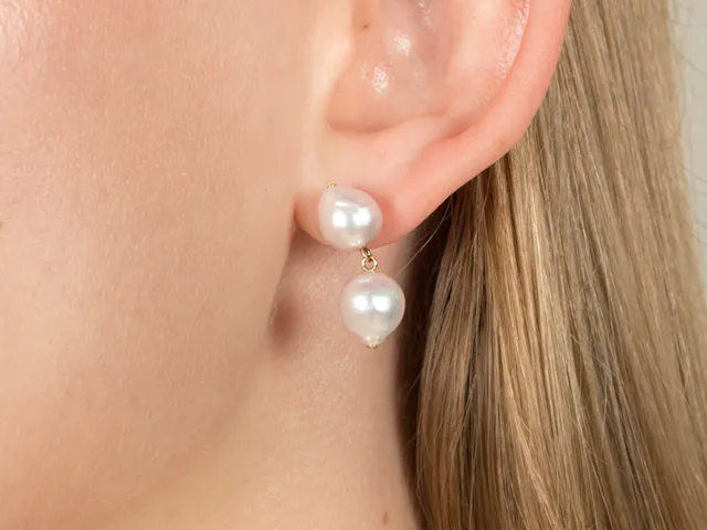 Pearl earrings