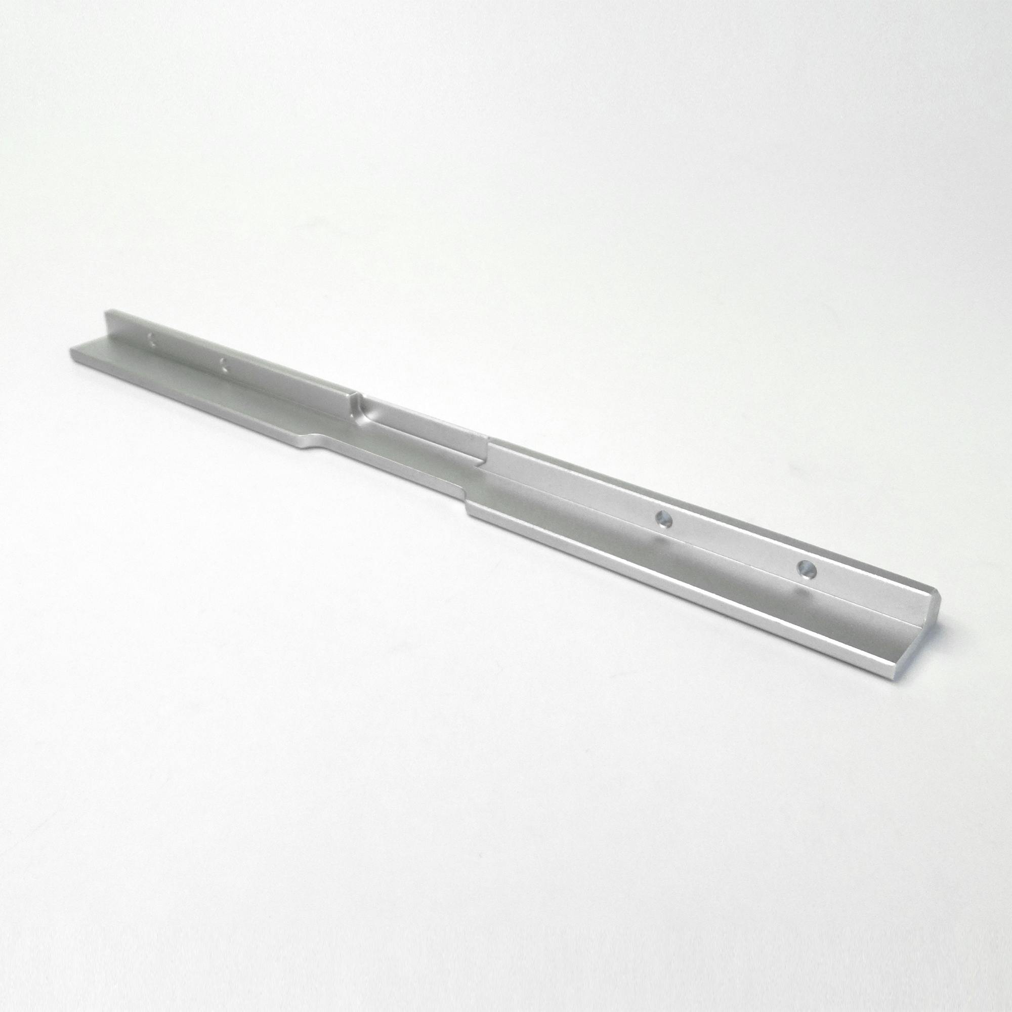 CNC & auto lathe machining example - length focus