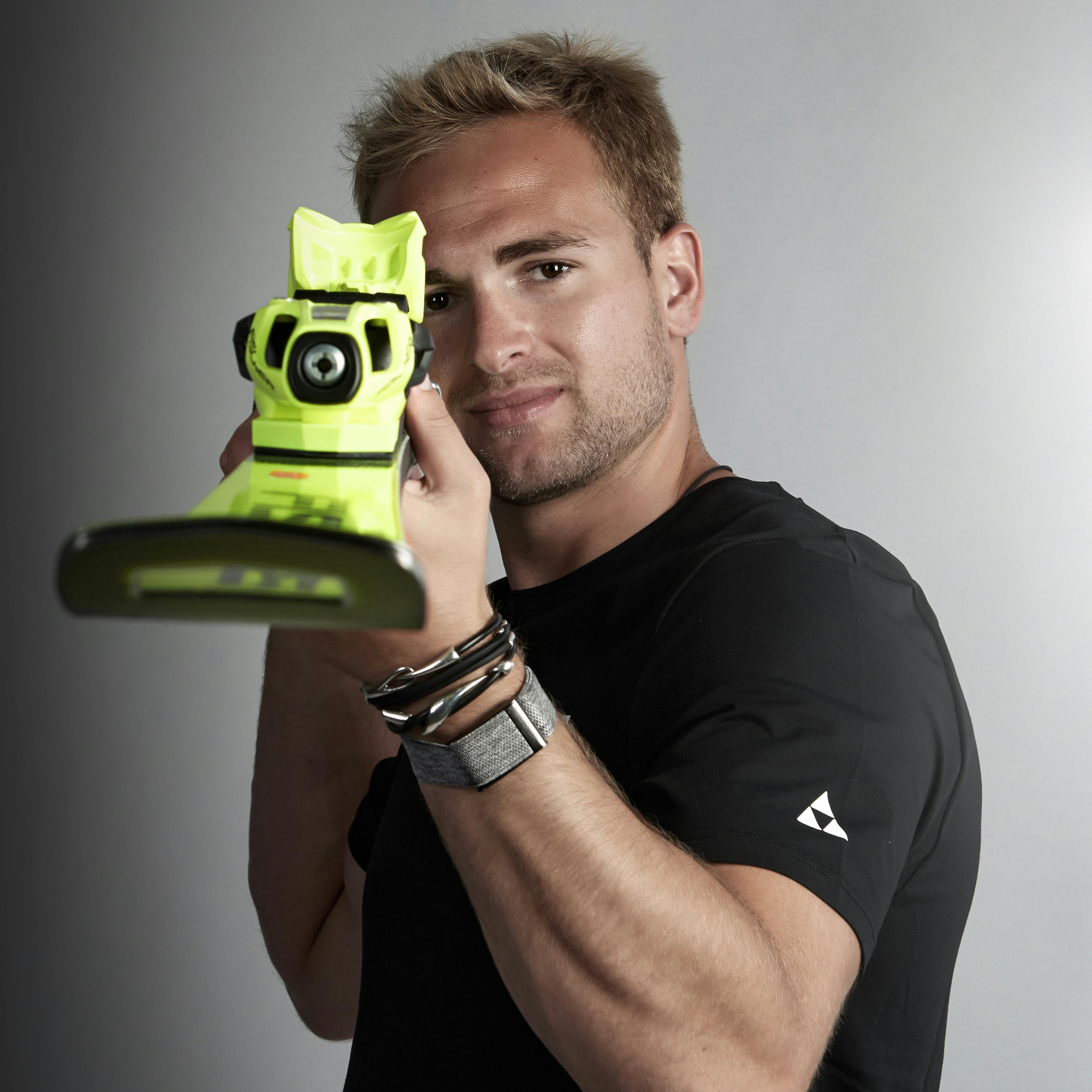 AJ Ginnis zu Besuch im Fischer Headquarter in Ried! Austria (German)