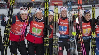 Norwegian biathletes win women's relay ahead of Russia