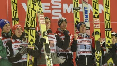 Österreicher triumphieren beim Teamspringen in Lahti