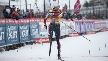 Jarl Magnus Riiber takes superior victory