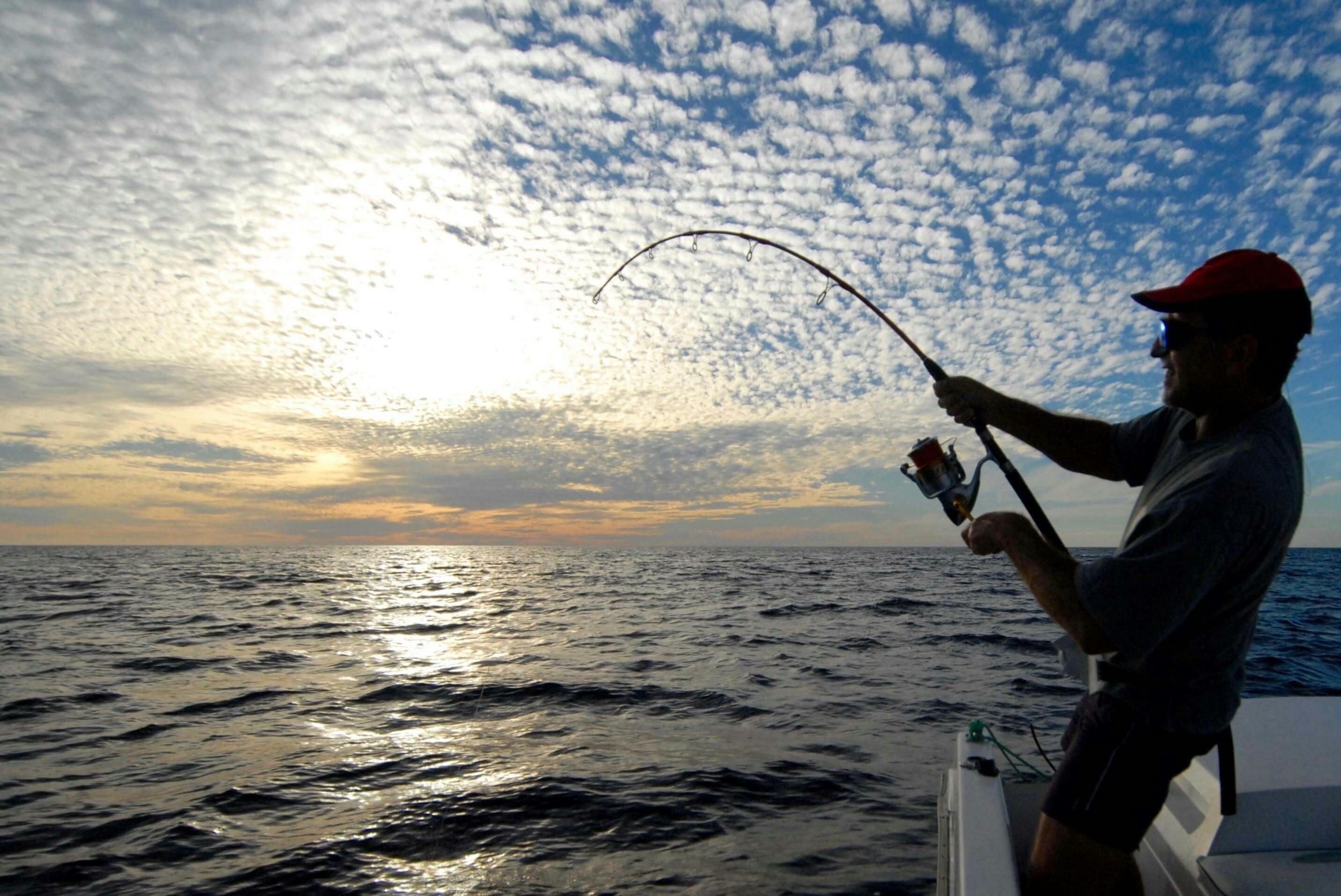 Find best weather fishing conditions on FishFriender