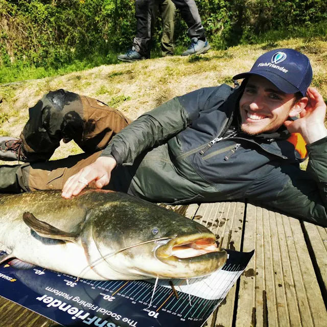 Mesurer vos poissons est un acte responsable qui doit rester une partie de plaisir