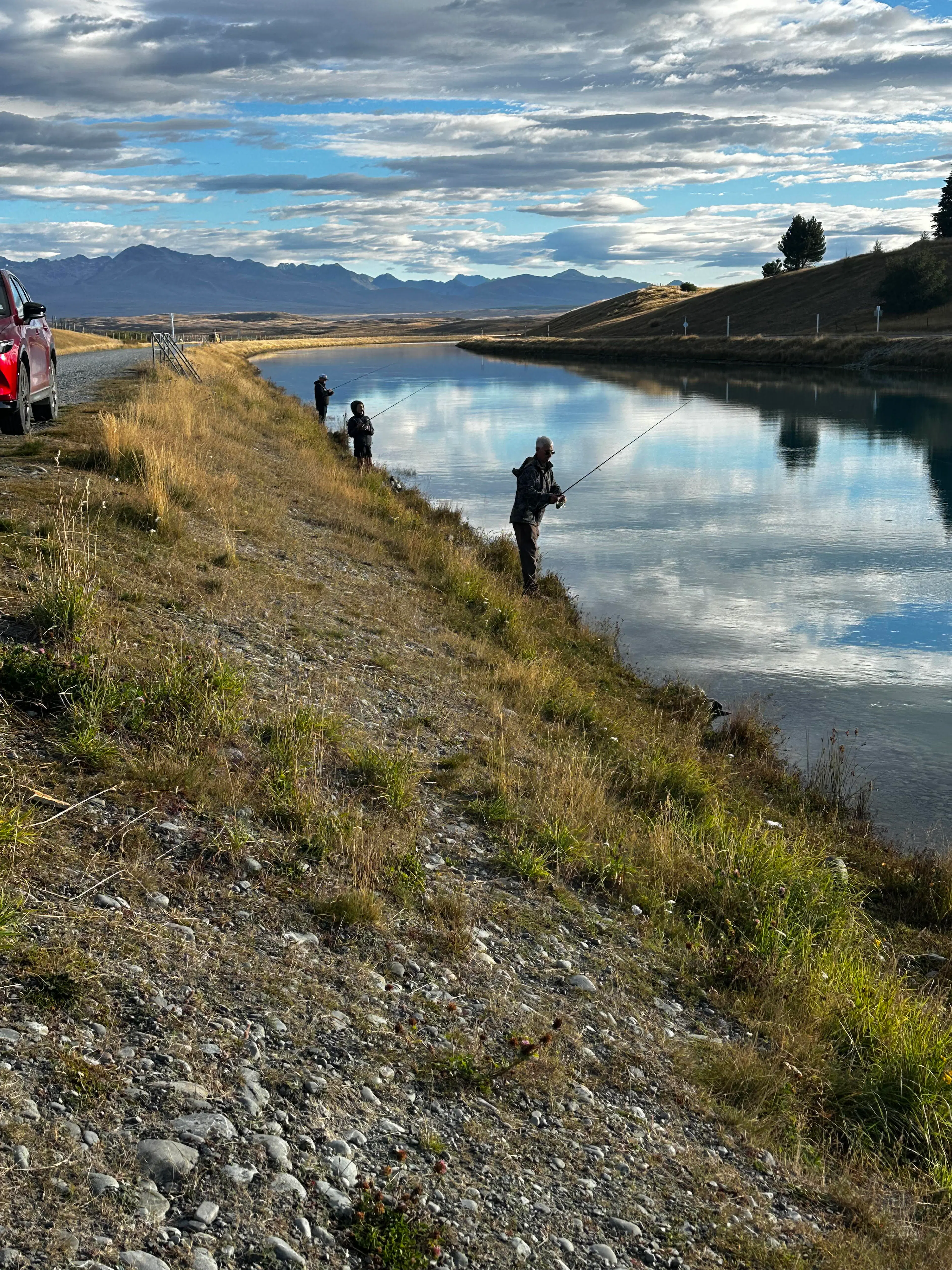 HYDRO CANAL FISHING