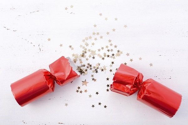 Make it snappy with DIY Christmas crackers! – A how to guide