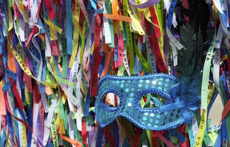 How to decorate your venue for a Rio inspired carnival party