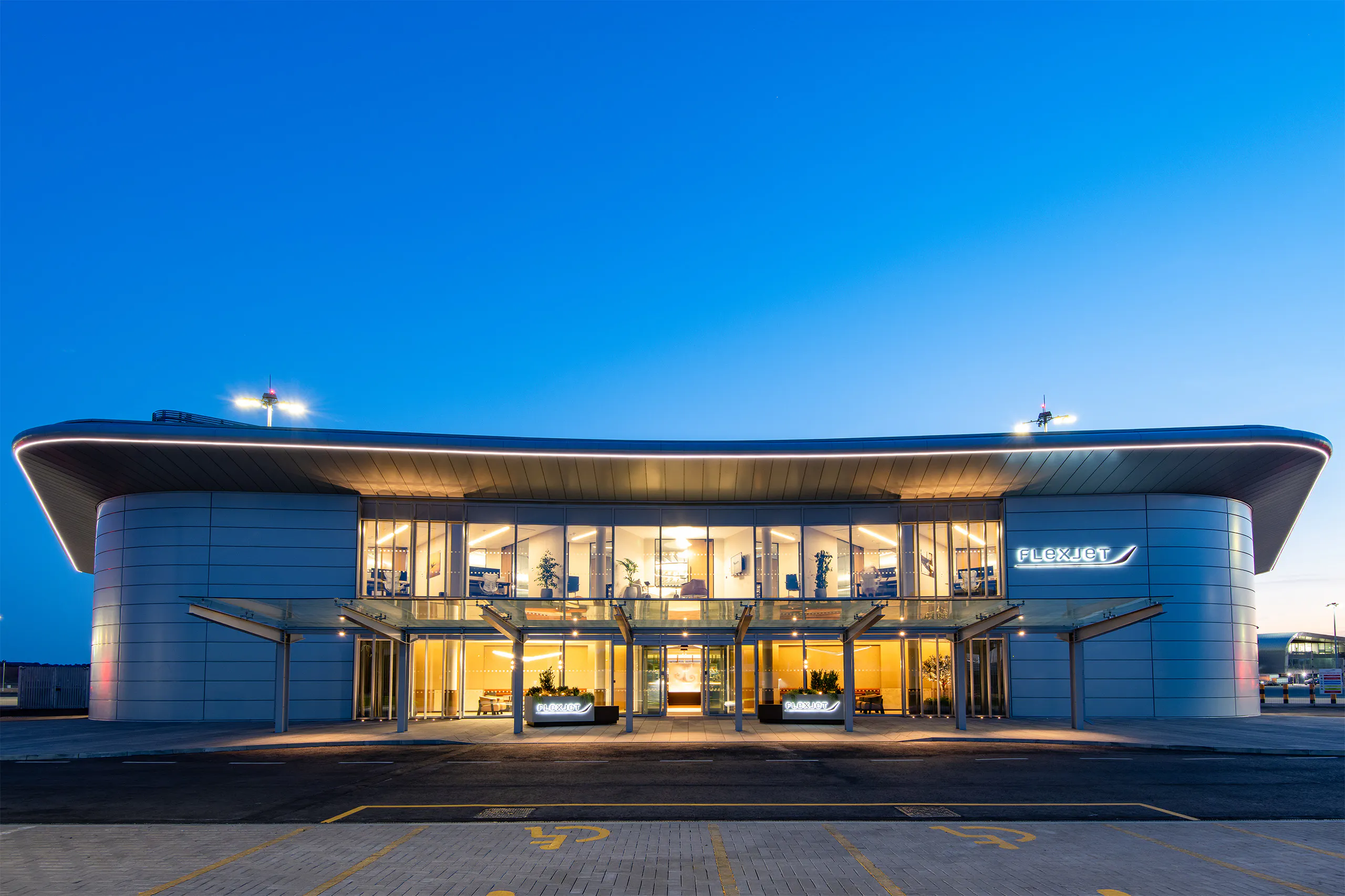 Flexjet Farnborough Terminal Outside