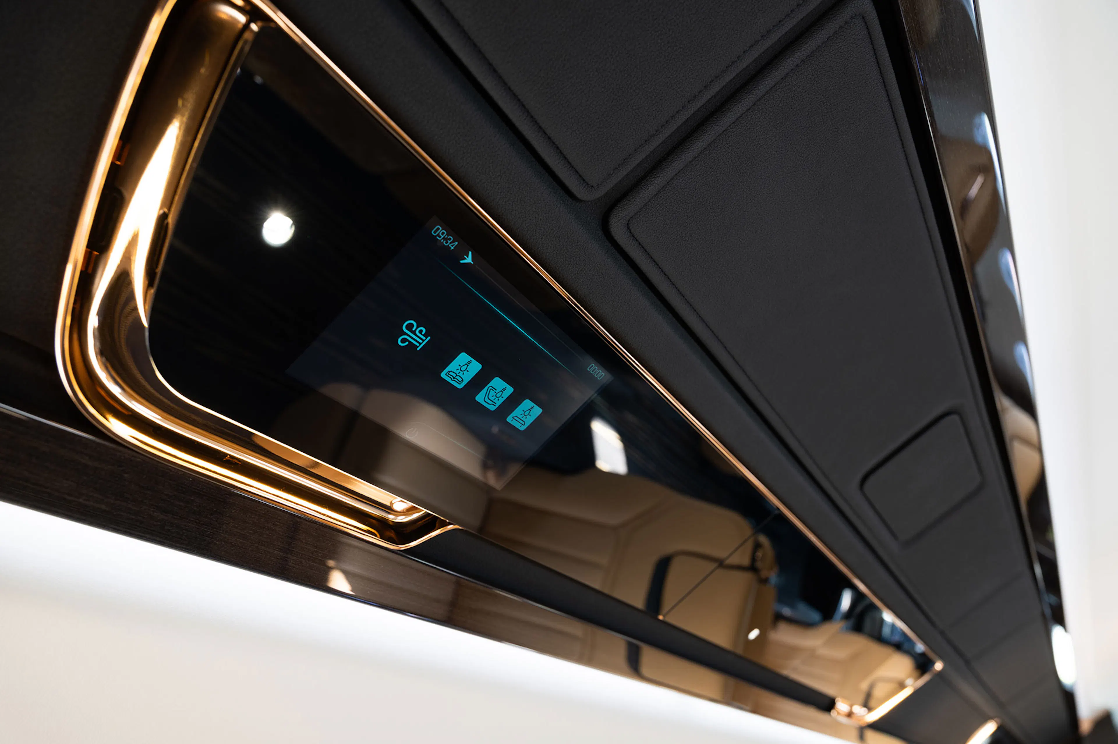 Praetor 600E - LXi Impanema Interior