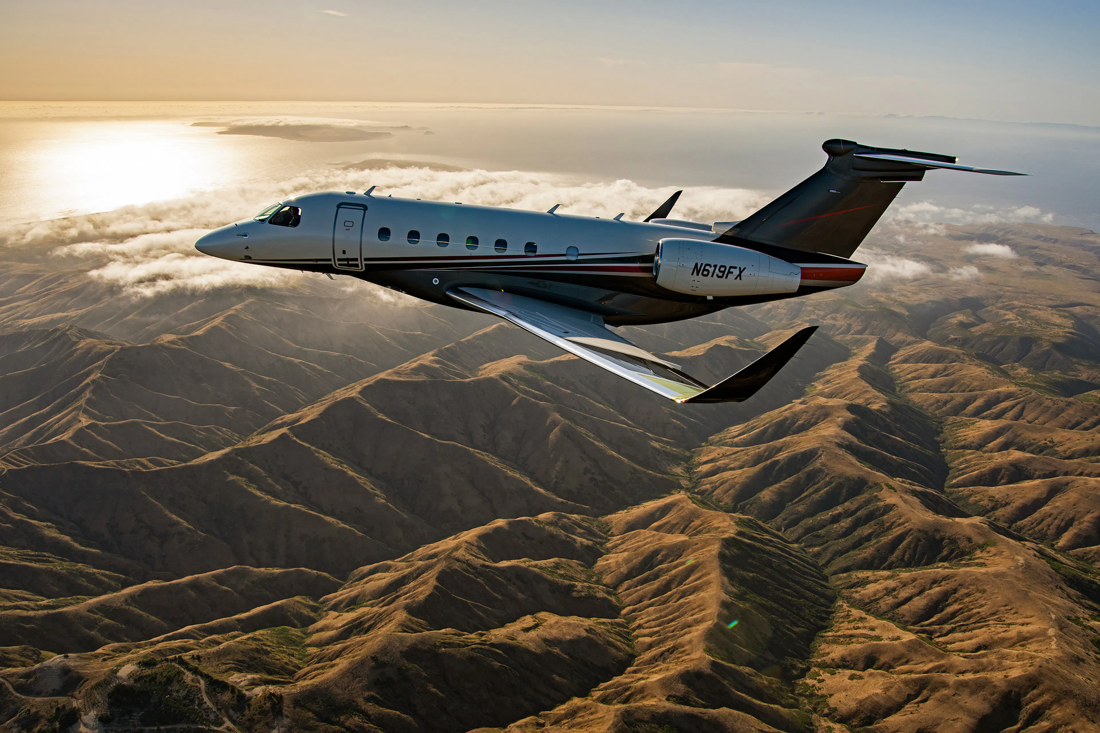 Praetor 600E Aerial N619FX TAIL