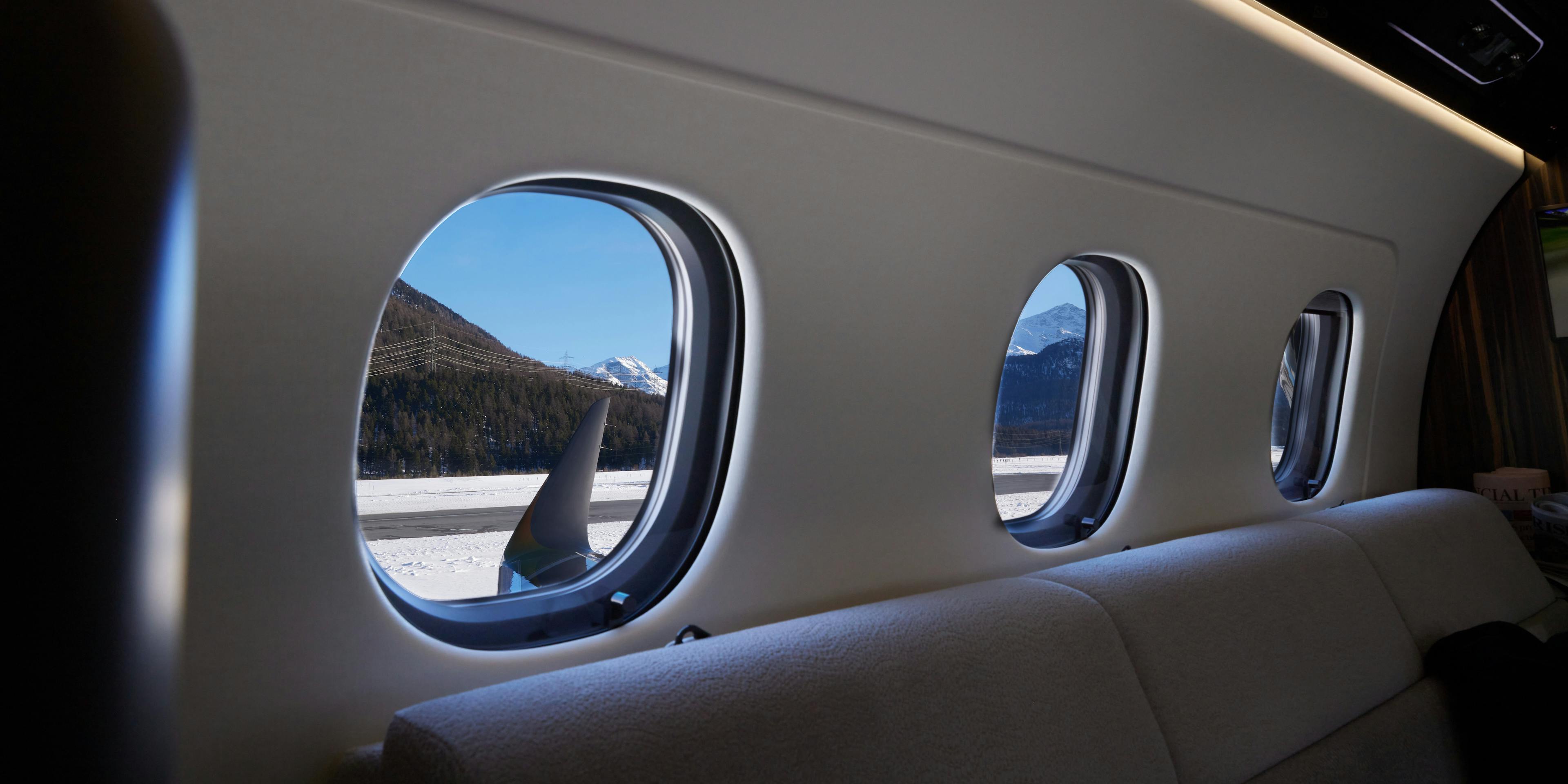 FJ-StMoritz-FLYING TO JACKSON HOLE AIRPORT