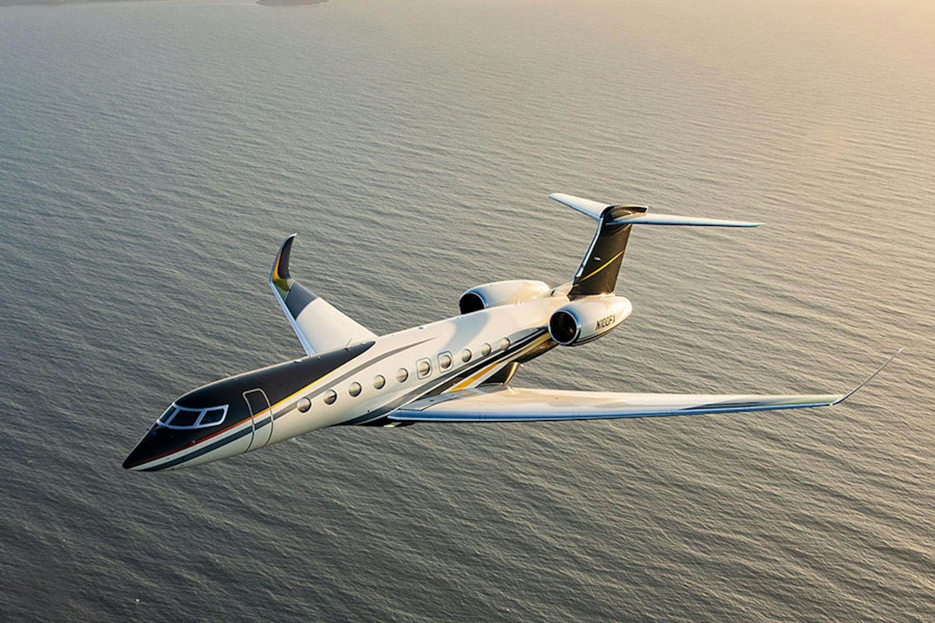 Gulfstream G700 in flight