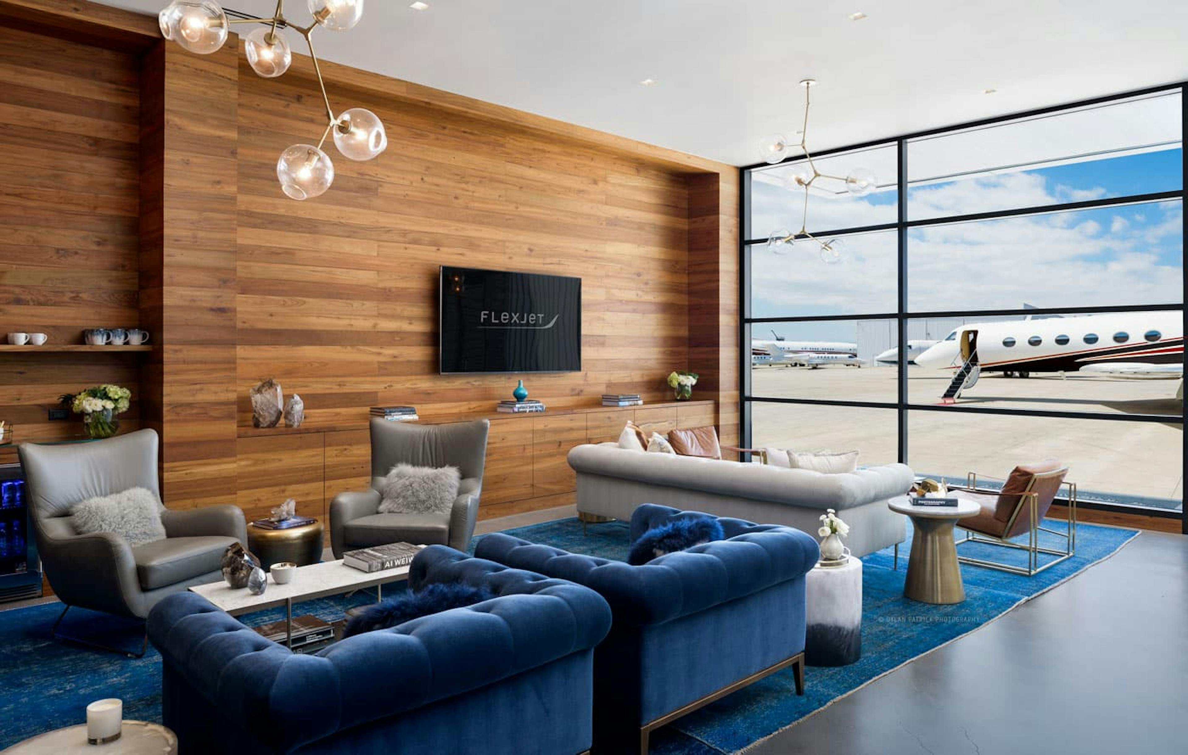 flexjet private terminal in Van Nuys, California