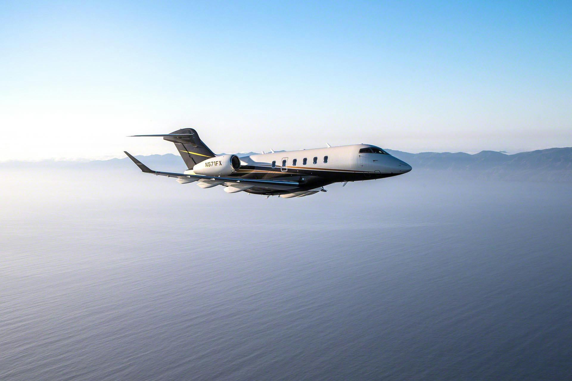 flexjet aircraft in flight