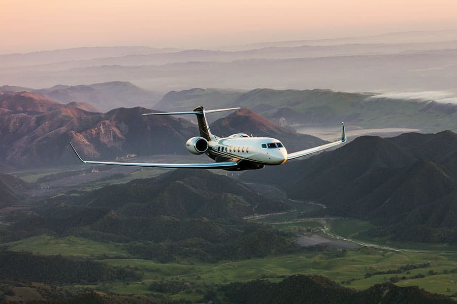 Gulfstream G650 in flight