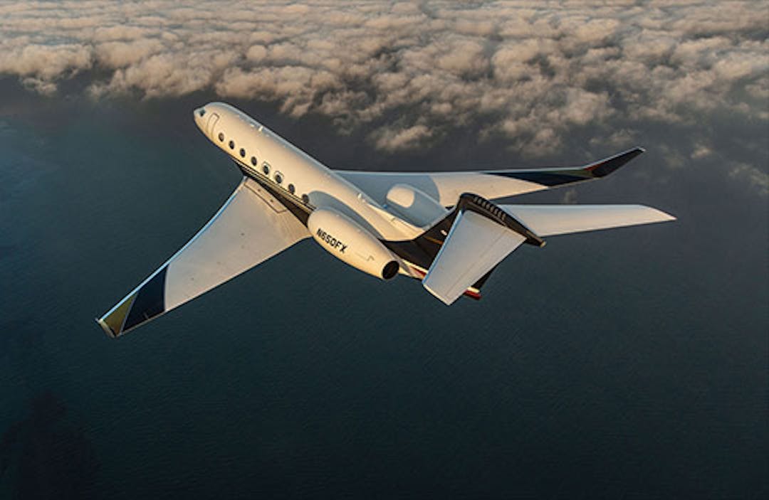 flexjet aircraft flying high