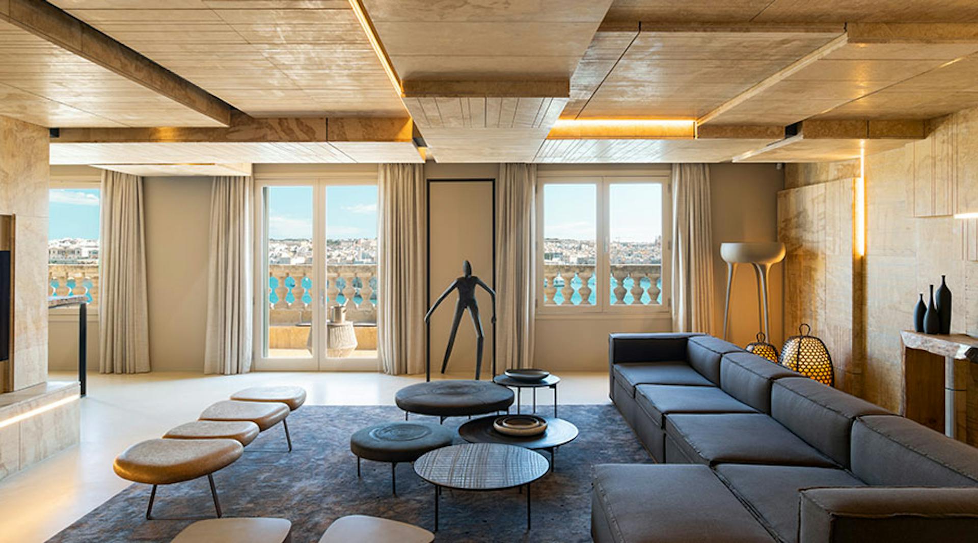 Iniala Harbour House lobby