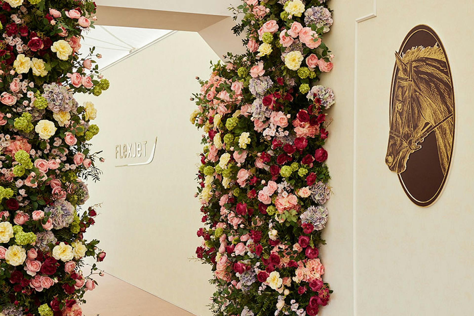 flexjet decorations of flowers