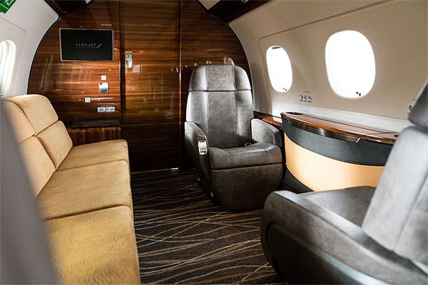 Praetor 600 interior