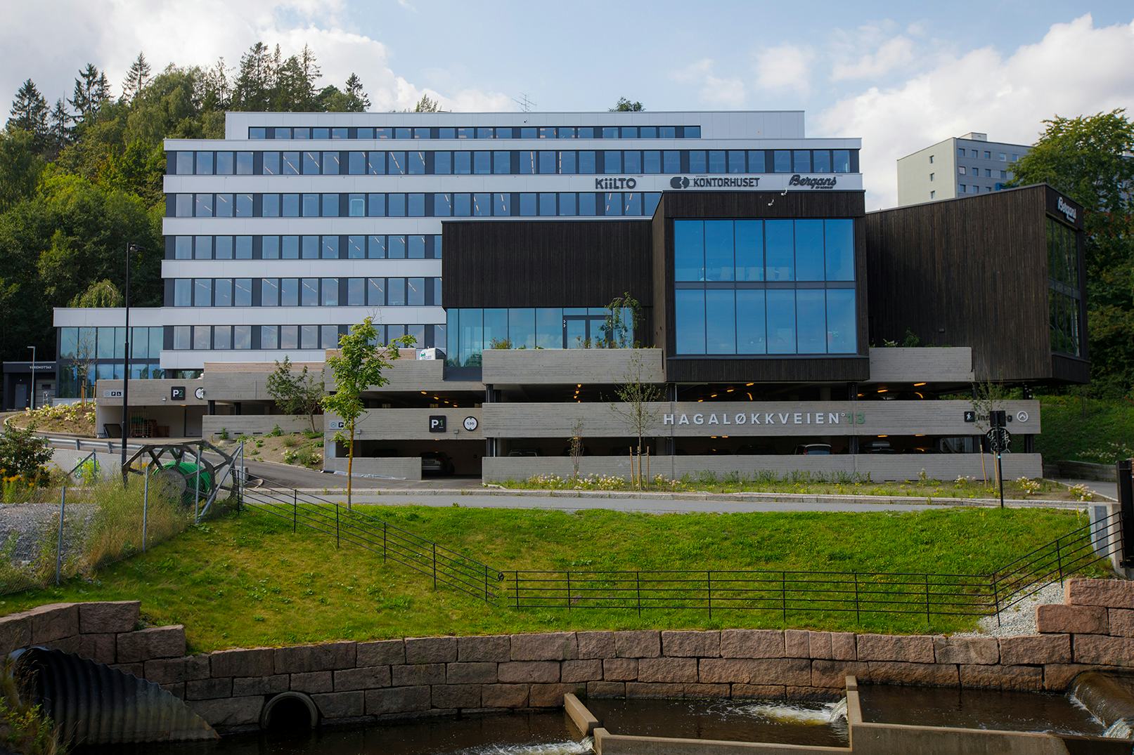 Hagaløkkveien 13