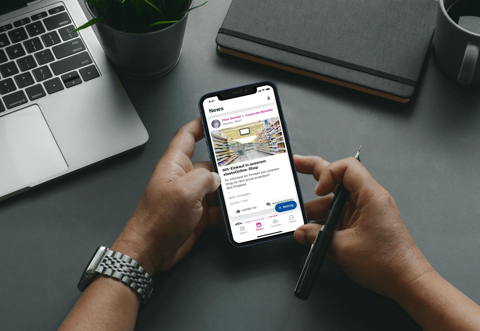 Die Mitarbeiter-App von Elasto auf einem Smartphone Die Mitarbeiter-App von Elasto auf einem Smartphone