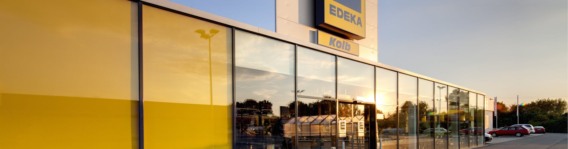 EDEKA store employee app retail