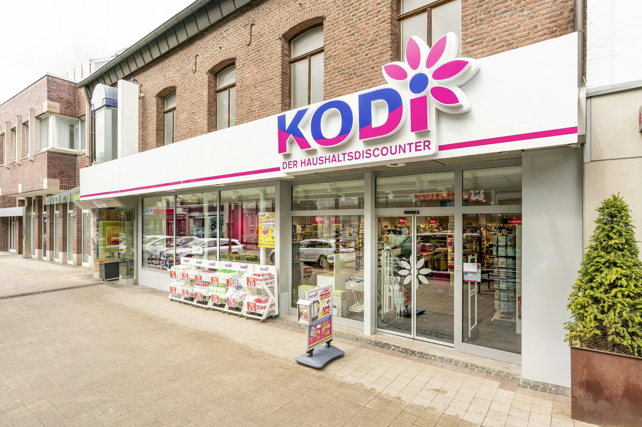 entrance of a KODi store