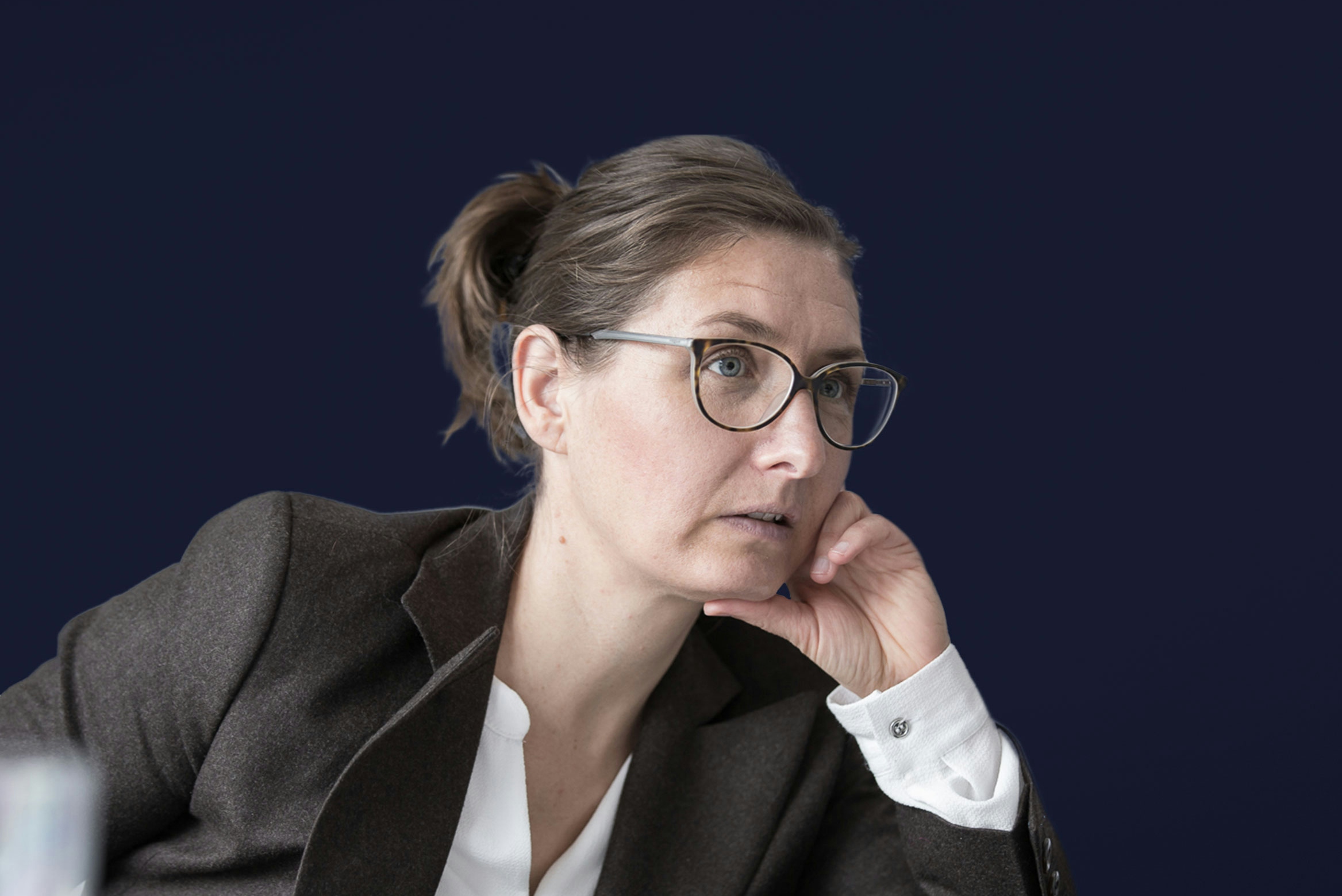 Claudia Arndt from Klinikum Karlsruhe with brown blazer and glasses