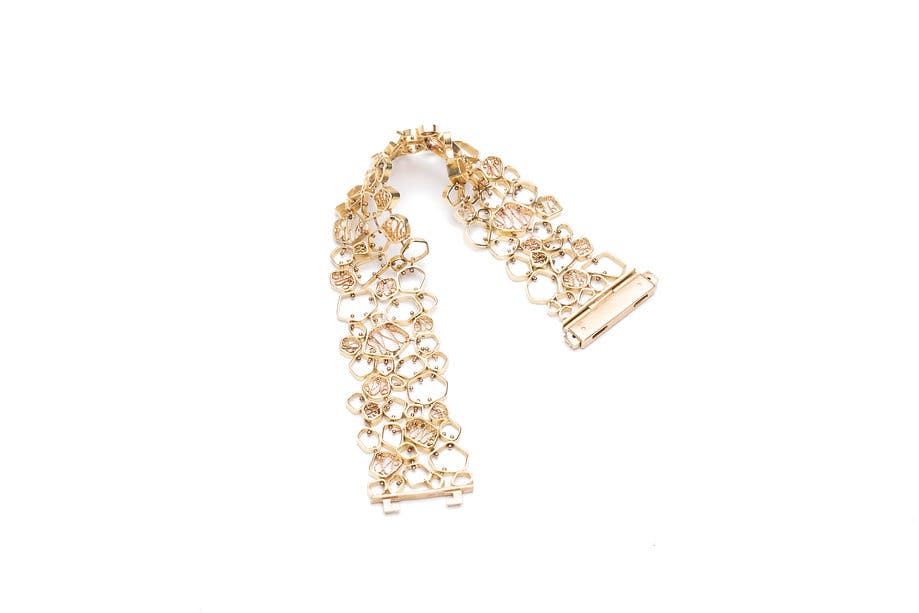 gold bracelet