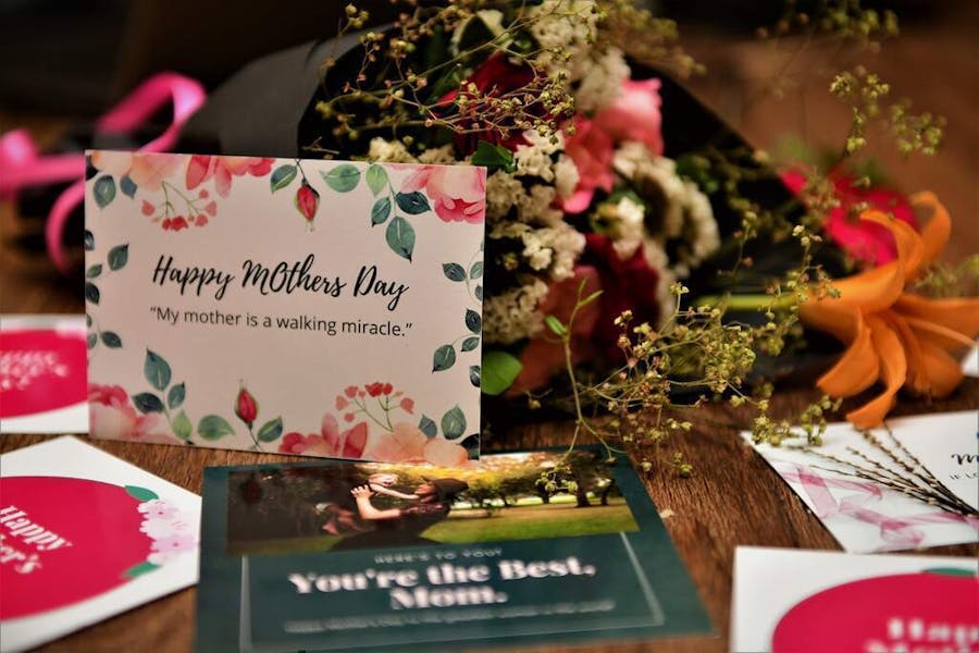 Send Flowers for Mother’s Day with FloraQueen: A Thoughtful Gesture