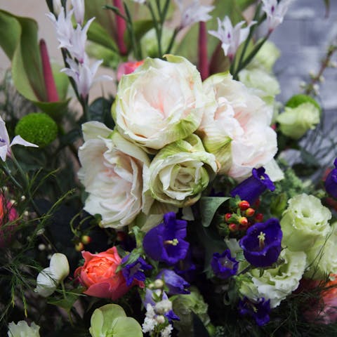 Learn More about Funeral Wreaths to Show Your Deepest Sympathies