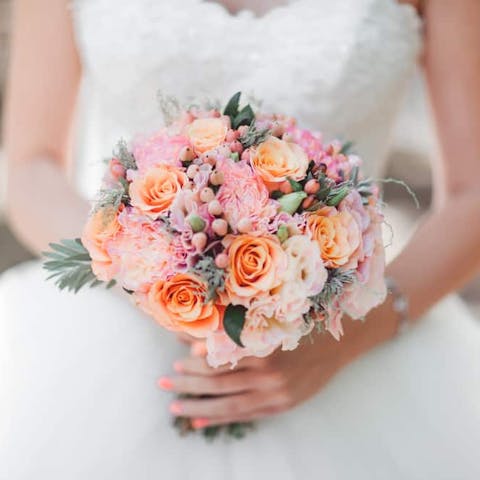 Wedding Flowers by Season and Colors Available